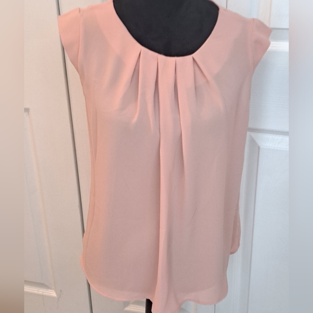 Twine & String Blush Pleated Blouse     Size M